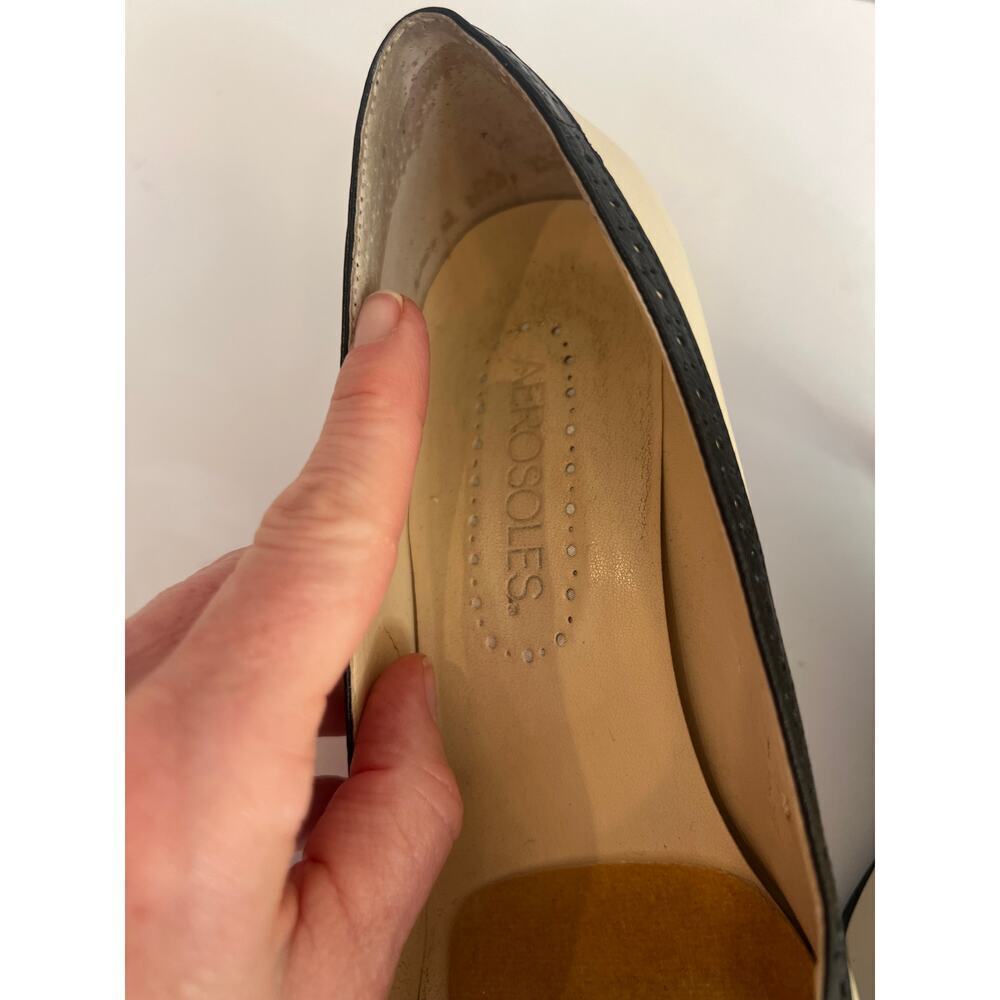 Aerosoles Suitn Tie high heel tassel
pumps cream black size 7 1/2 - Picture 11 of 14